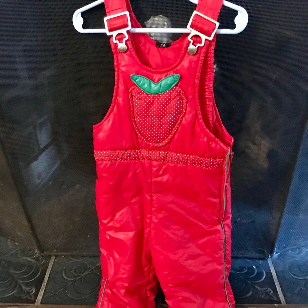 Vintage Strawberry Pocket Snow Pants